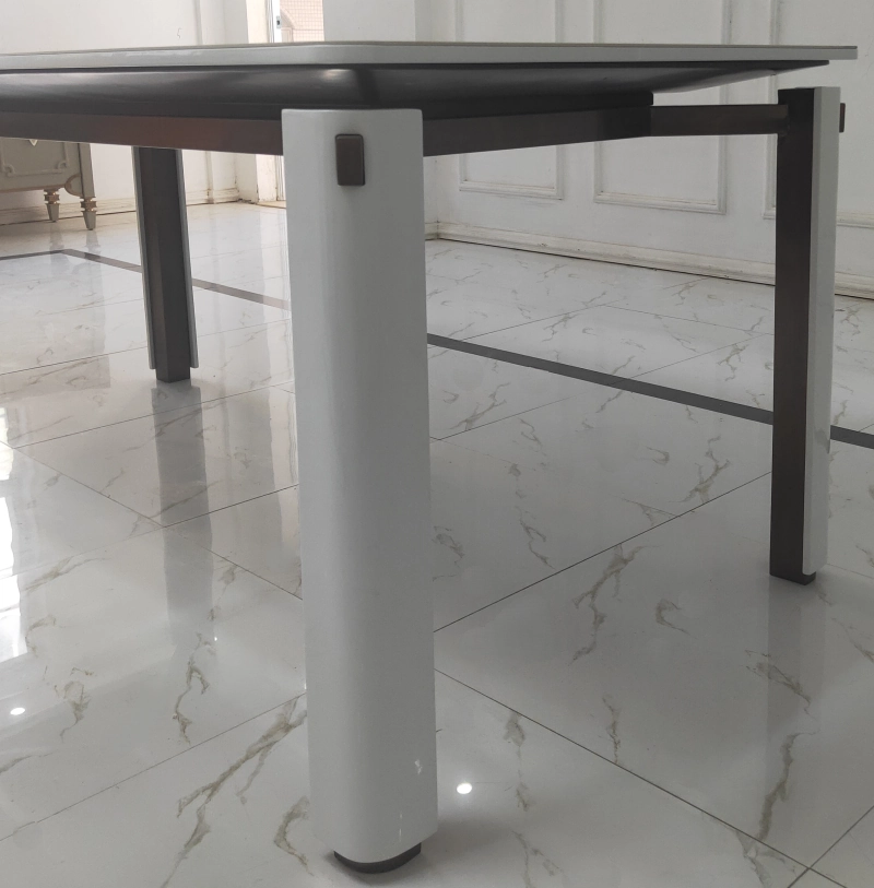 6-seater dining table