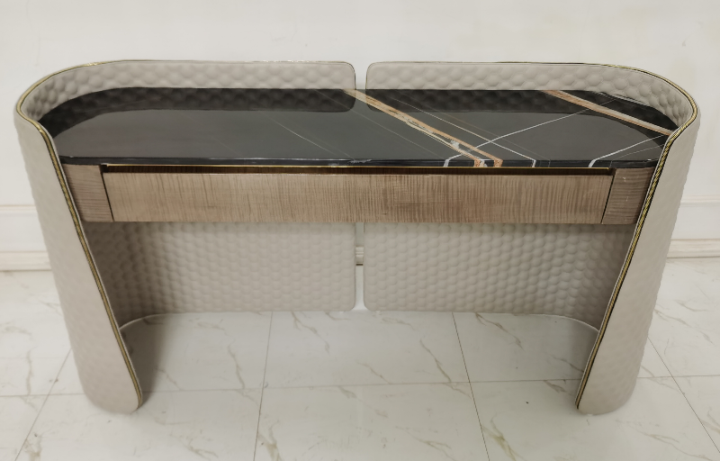 luxurious Entrance table