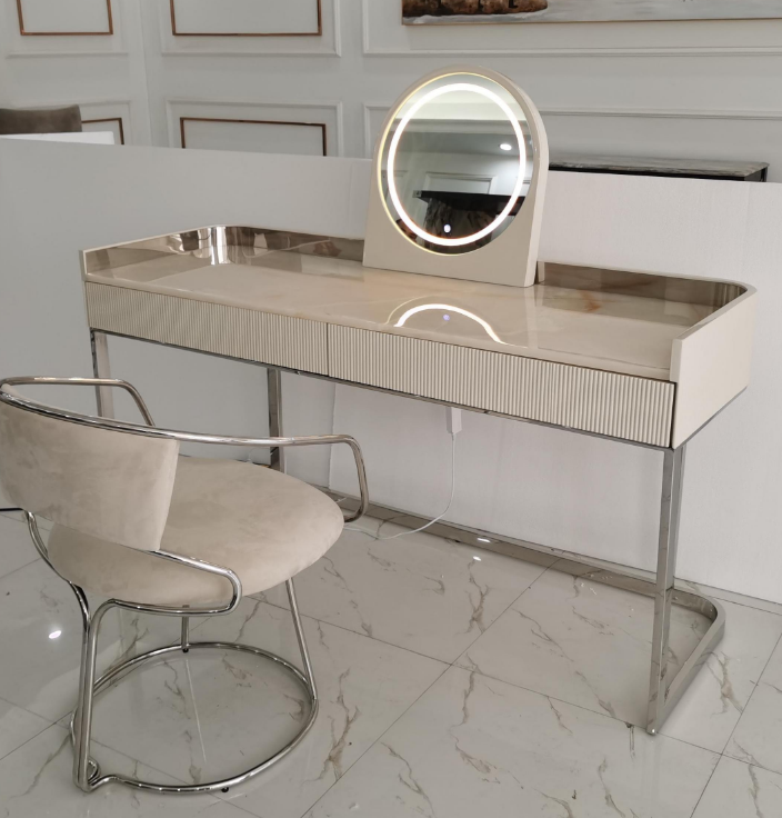 readymade dressing table