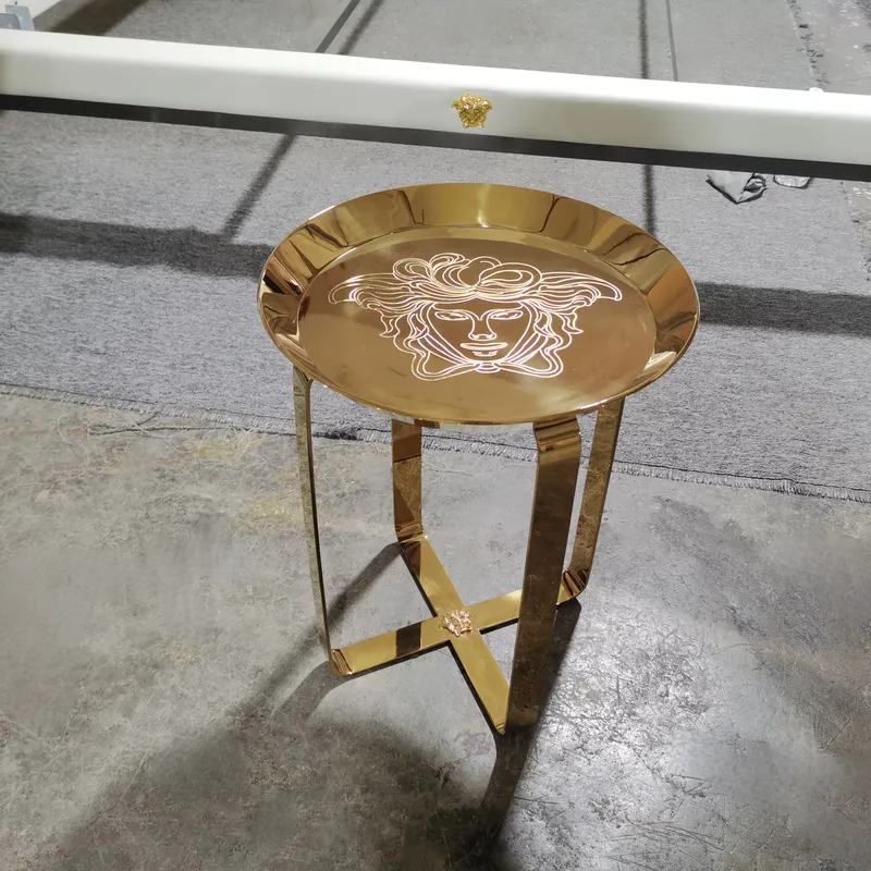 heißer Verkauf Französischer Stil Wohnzimmer Flur Dekor Beistelltisch mit modernem Design