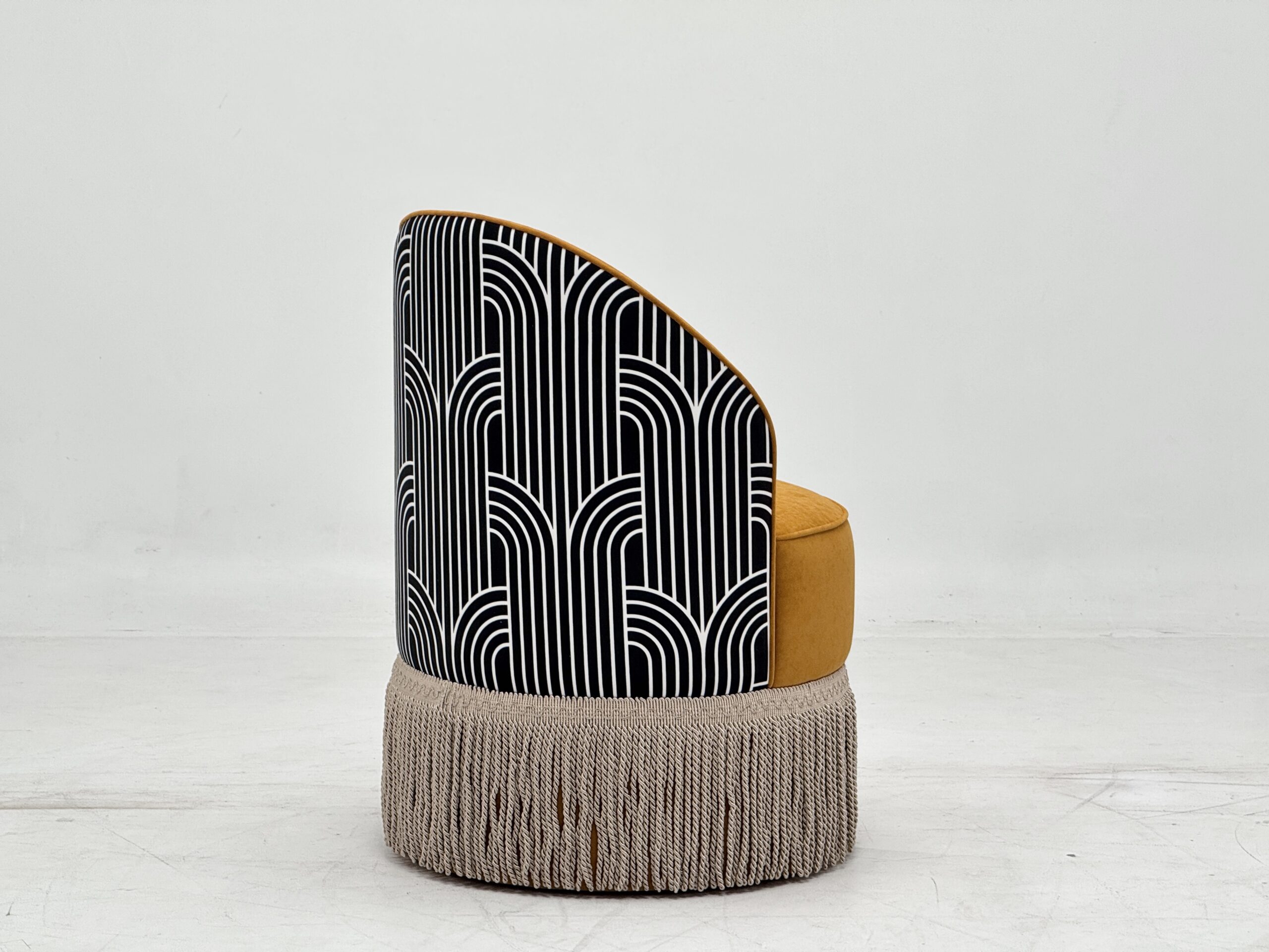 Velvet Fringe Barrel Print Leisure Chair for Middle Eastern Luxury Villa - Image 3