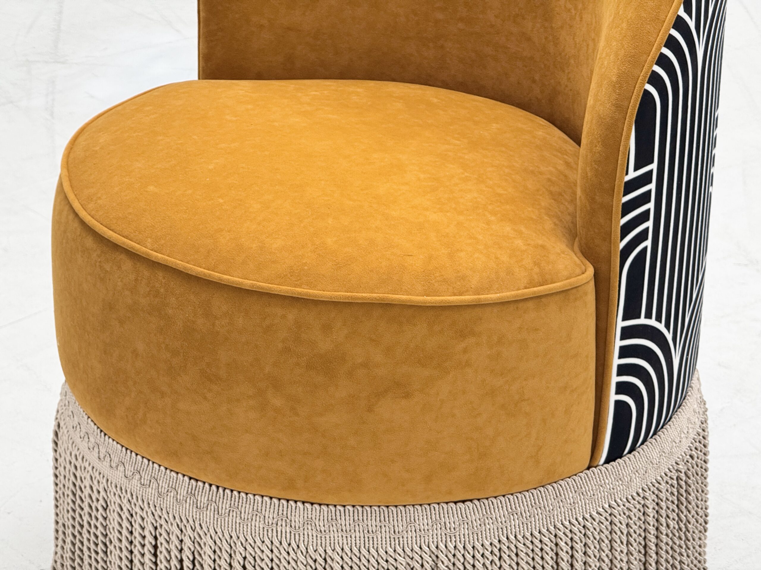 Velvet Fringe Barrel Print Leisure Chair for Middle Eastern Luxury Villa - Image 6